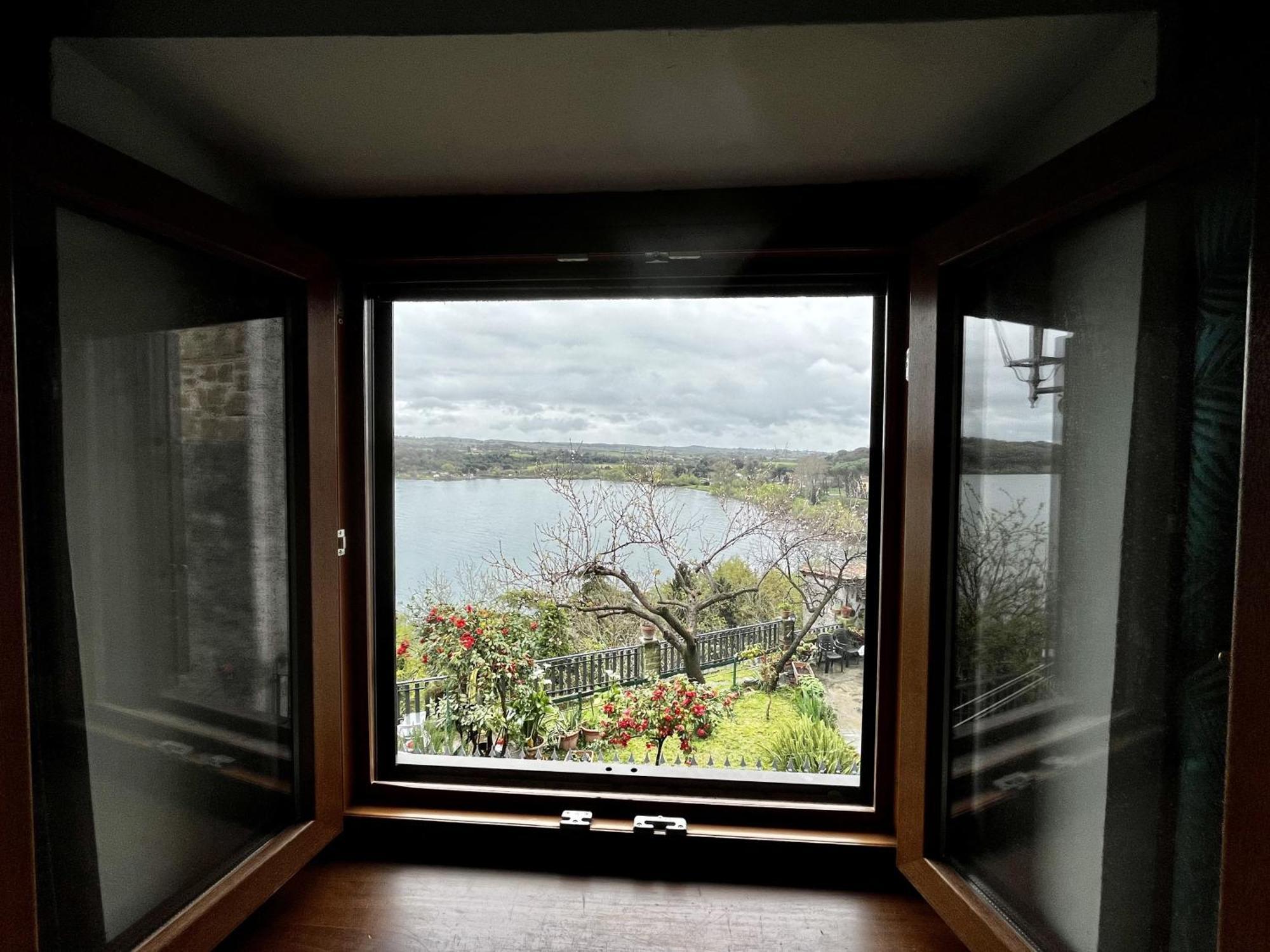 Eleganza In Centro Sul Lago - Anguillara Sabazia Kültér fotó